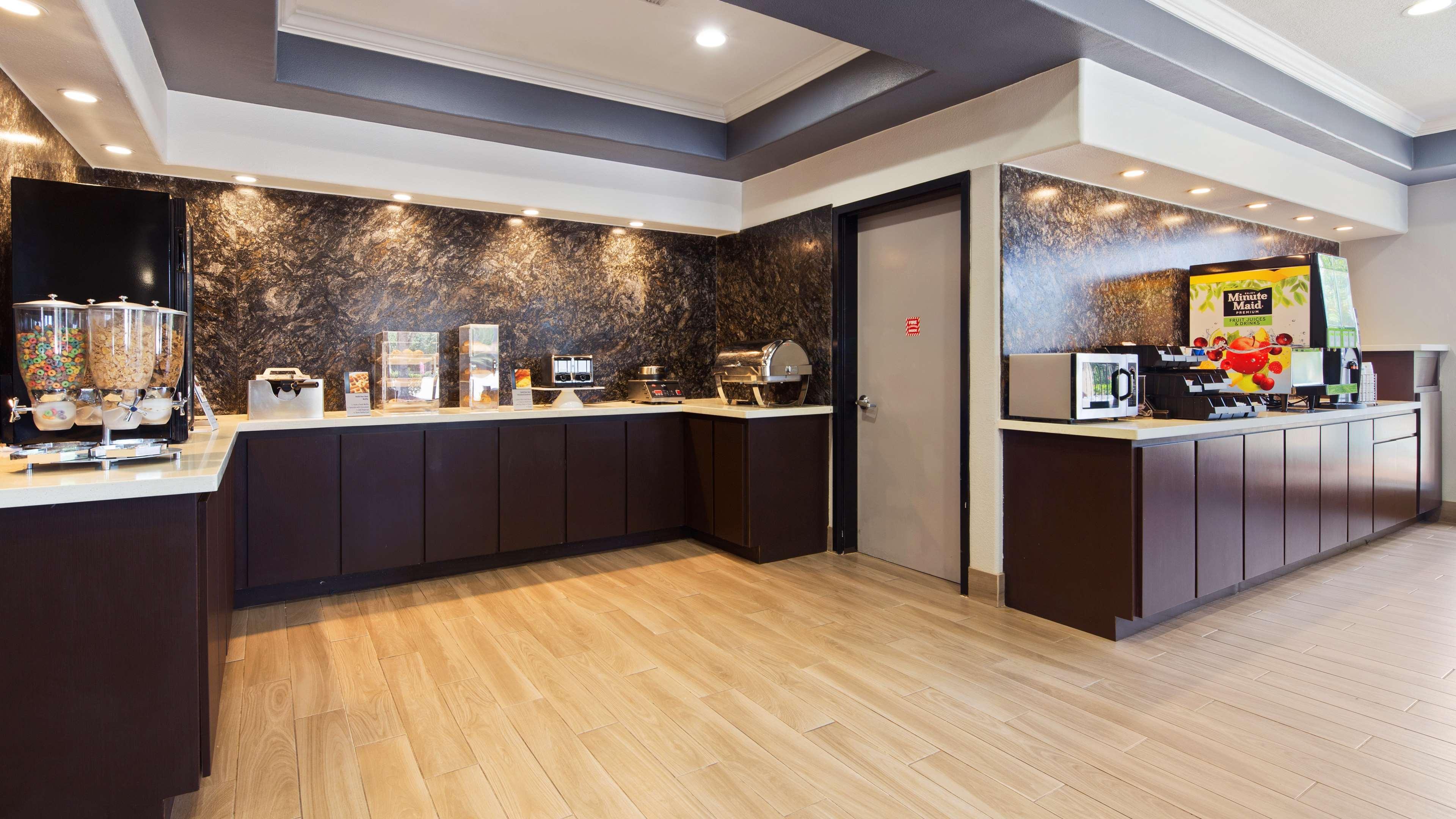 Best Western Plus North Houston Inn & Suites Exteriér fotografie
