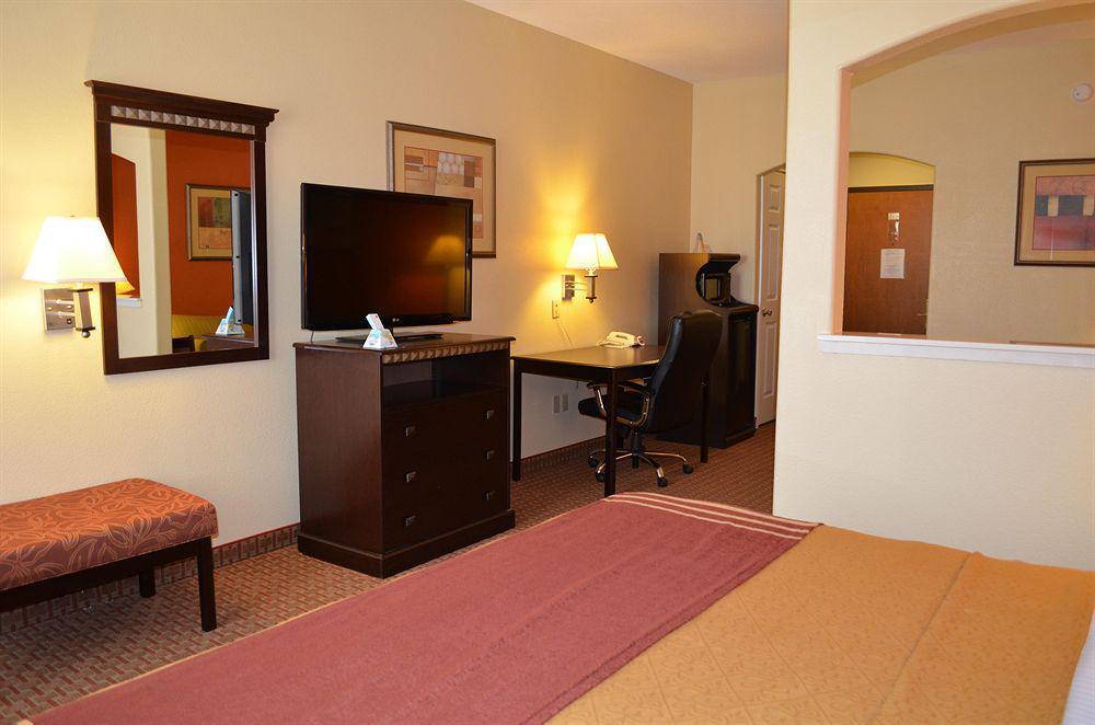 Best Western Plus North Houston Inn & Suites Exteriér fotografie
